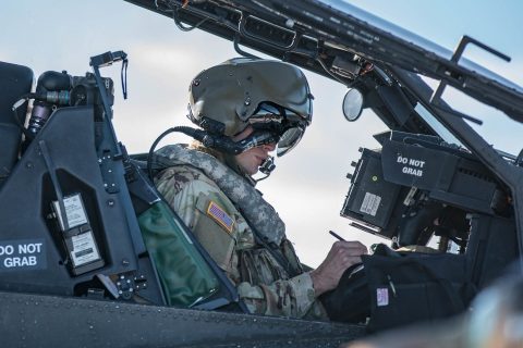 An AH-64 Apache pilot with 2-6 Cavalry Squadron, 25th Infantry Division, Pōhakuloa Training Area, Hawaii. Army photo by Sgt. Sarah D. Sangster.